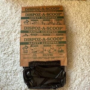 Dispoz-A-Scoop pooper scoopers .. more than 80 in the box